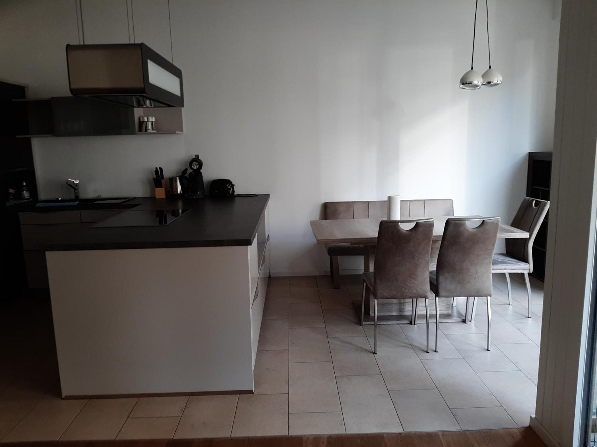 Hochwertig Im Herzen Stuttgarts חדר תמונה