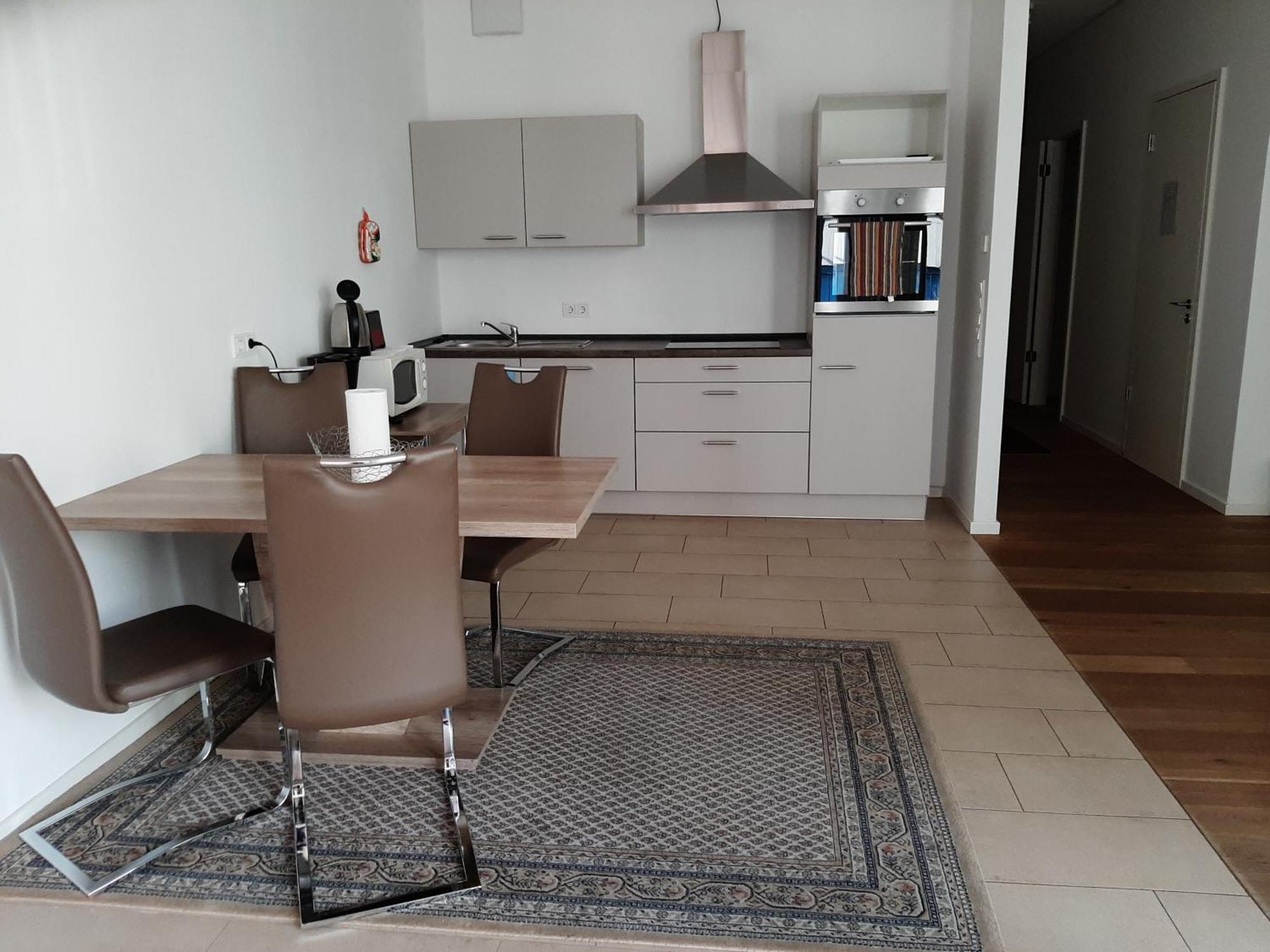 Hochwertig Im Herzen Stuttgarts חדר תמונה